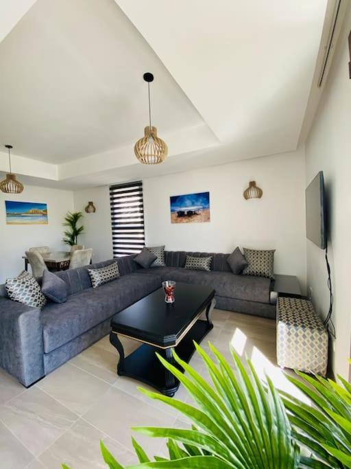 Luxurious Golf & Sea View Beach Apartment With Pool Access - Tamourrit, Taghazout Bay Buitenkant foto